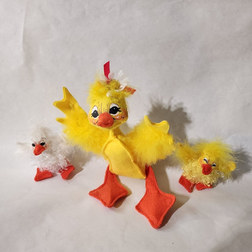 Annalee Easter Duck Family - Large Duck & 2 Ducklings - Retired Felt‎ Figurines